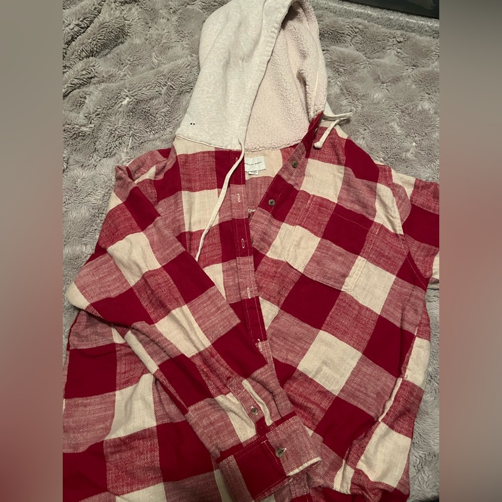 ♥️SUPER COZY AE FLANNEL♥️